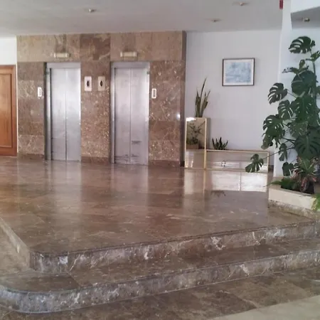 Varias Piscinas Salida Directa A La Playa Апартаменты *