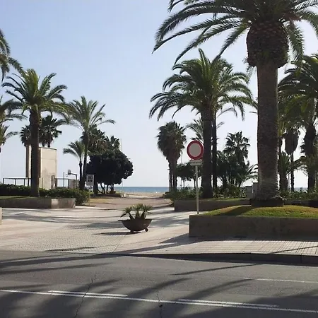 Апартаменты Varias Piscinas Salida Directa A La Playa *