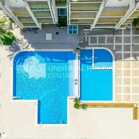 Varias Piscinas Salida Directa A La Playa * Салоу
