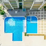 Varias Piscinas Salida Directa A La Playa * Salou