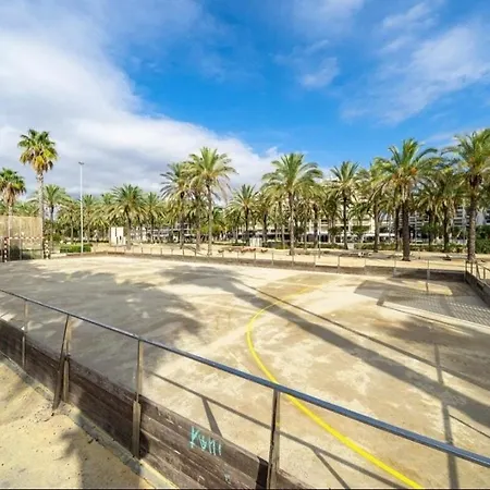 Varias Piscinas Salida Directa A La Playa Apartman Salou